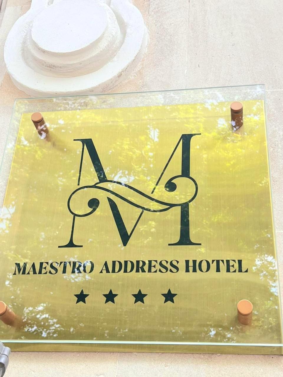 Hotel Maestro Address